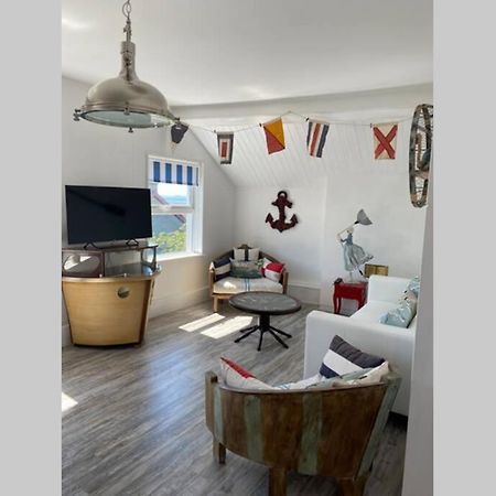Seagulls Rest Marine Themed Seaview Apartment Criccieth Ngoại thất bức ảnh